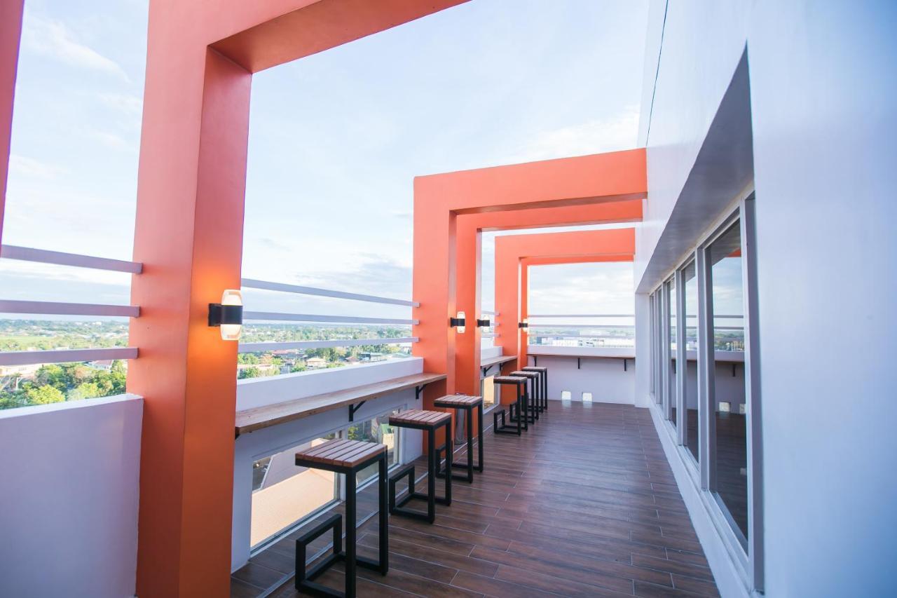 La Maja Rica Hotel Tarlac City Exterior foto