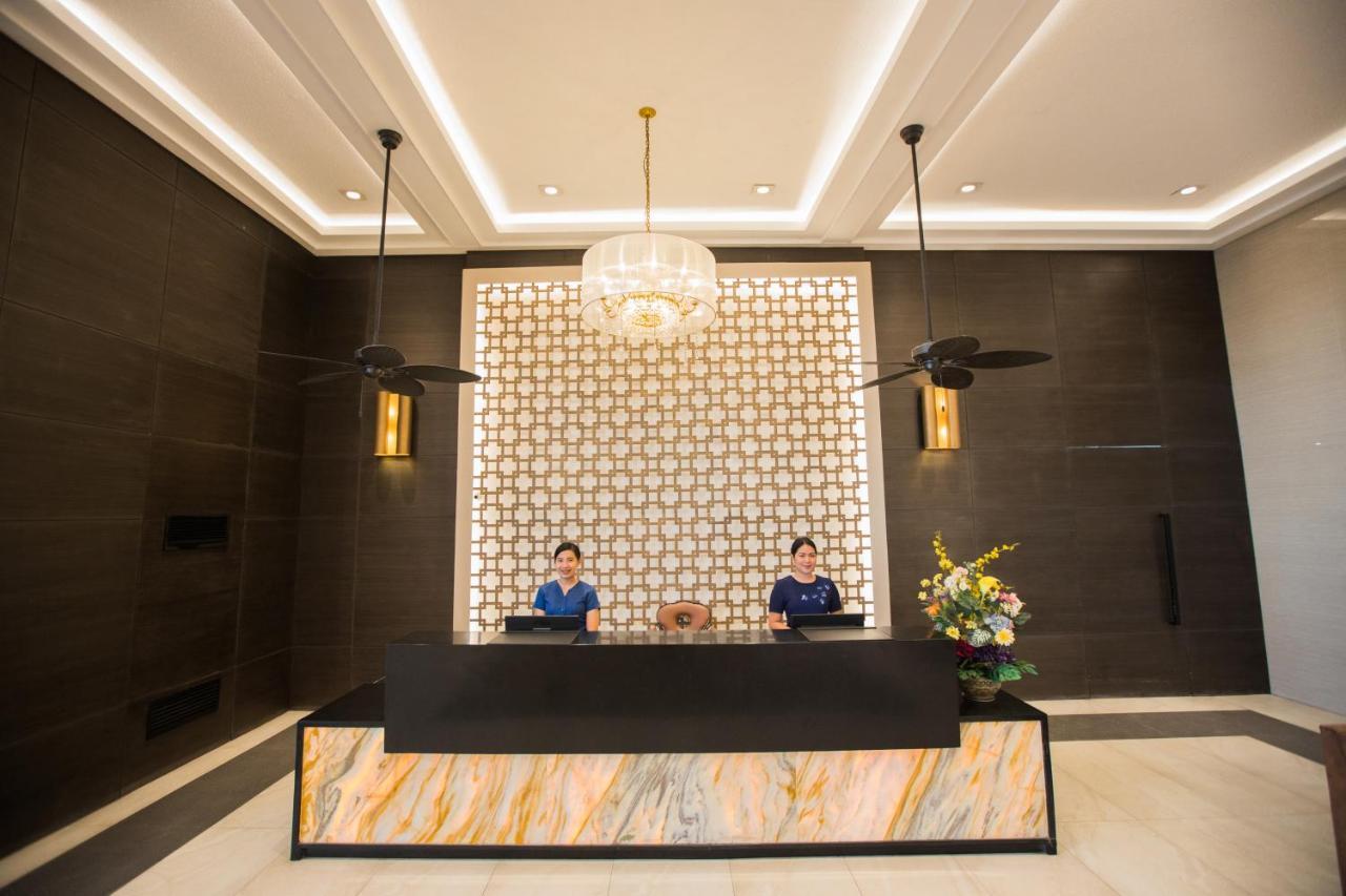La Maja Rica Hotel Tarlac City Exterior foto